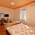 Romina Apartment