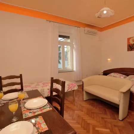 Romina Apartmán
