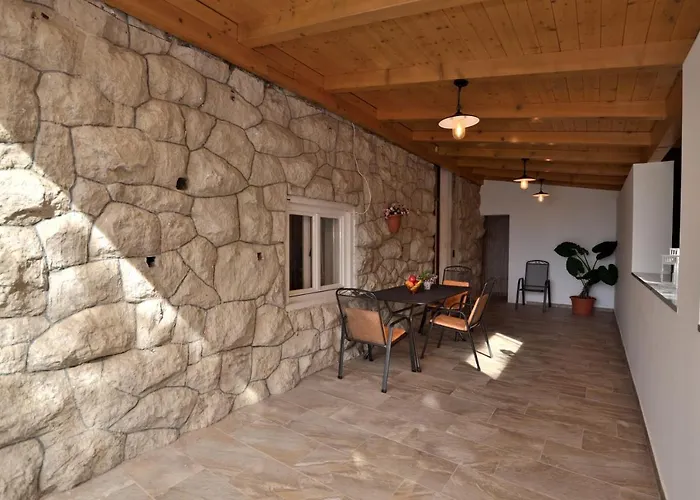 Romina Appartement *